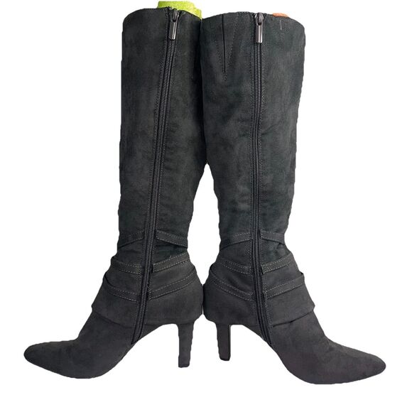 Coach & Four Womens GraySuede Mid-Calf Boots Size 6 With Hexagonal Buckle Detai - Picture 7 of 13